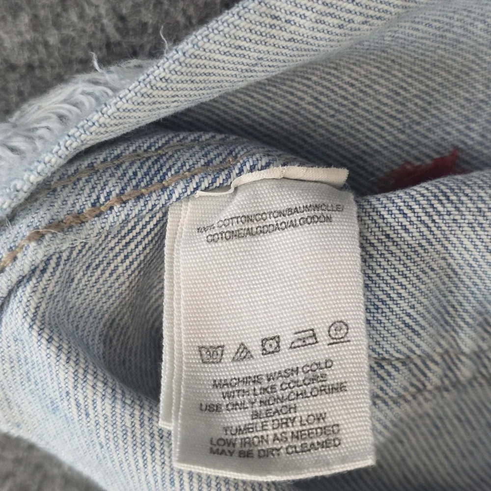 Free People Dillon Jacket Womens Medium Blue Denim Distressed Frayed Raw‎ Hem - Picture 11 of 16